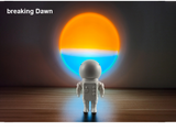 Wiederaufladbare Astronauten-LED-Projektionslampe für den Sonnenuntergang mit Sockel